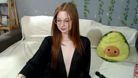 Snapshot of leo_and_lori chatting on 02-19-26, 11:23 Leo and Lori online show from 02-19-26, 11:23