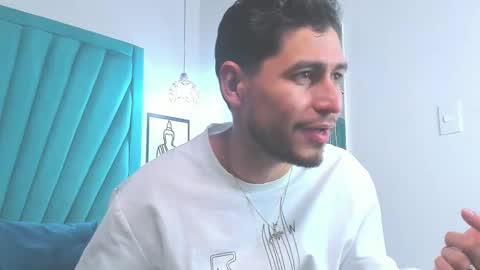 leo_carter1 online show from 03-01-26, 06:21