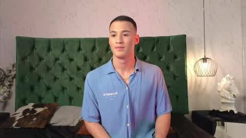 Snapshot of leo_delvey chatting on 09-27-25, 08:30 leo online show from 09-27-25, 08:30