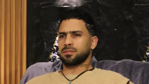 Leo  Diaz online show from 02-05-26, 03:44