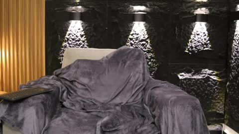 Leo  Diaz online show from 04-11-26, 07:45