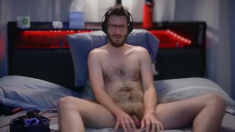 Snapshot of leobiggy227 chatting on 02-25-25, 05:52 LeoBiggy online show from 02-25-25, 05:52