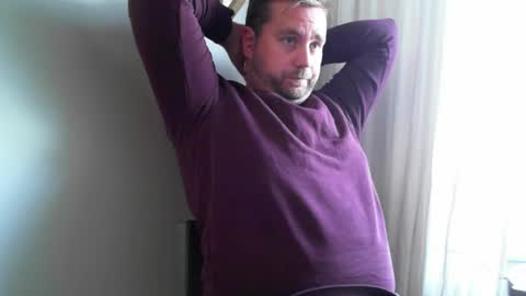 Snapshot of leofromsweden chatting on 09-17-25, 10:50 Leofromsweden online show from 09-17-25, 10:50