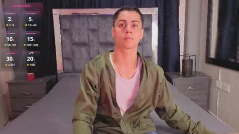 leomonnroe online show from 06-08-26, 05:46