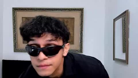 Leon Connor online show from 10-06-25, 07:55