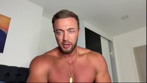 Snapshot of leon_lovefitness chatting on 07-06-26, 02:19 Leon online show from 07-06-26, 02:19