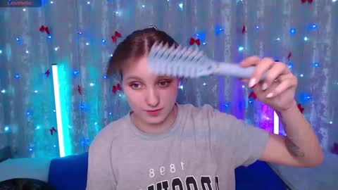 Leonaalove online show from 02-06-26, 12:08