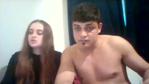 Snapshot of leonard_selly chatting on 03-22-26, 04:10 Leonard and Selly online show from 03-22-26, 04:10