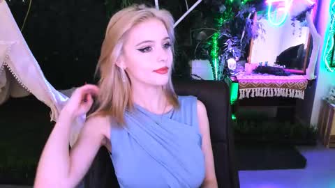 leonastone online show from 11-28-25, 06:10