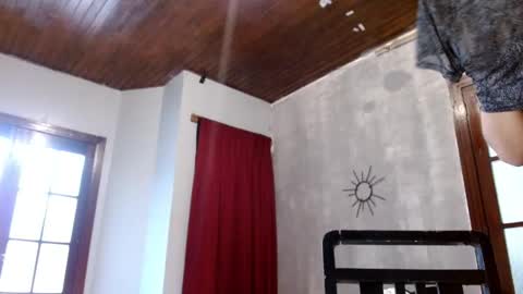 leonela  online show from 10-10-25, 03:55