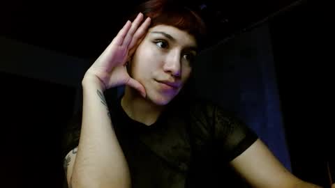 leonela  online show from 10-22-25, 12:44