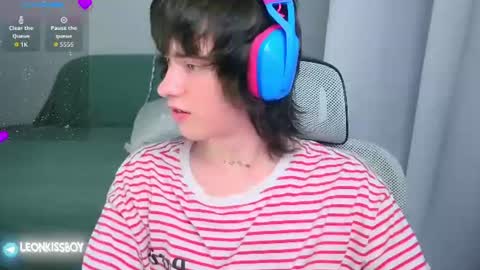 leonkissboy online show from 07-09-26, 10:08