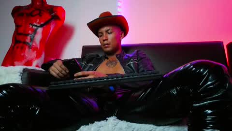 Snapshot of leonnardojaramillo chatting on 12-07-24, 12:02 Lenardo jaramillo online show from 12-07-24, 12:02