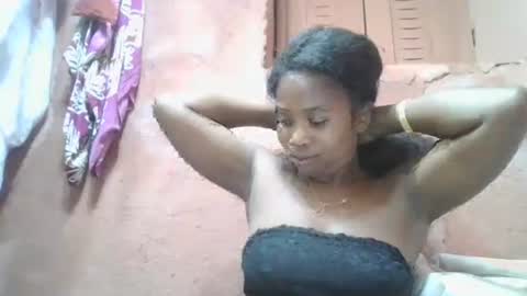 leonnetta online show from 04-13-26, 02:28