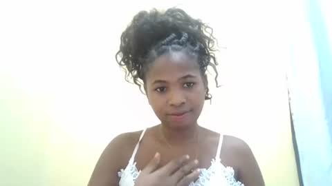 leonnetta online show from 04-21-26, 08:23