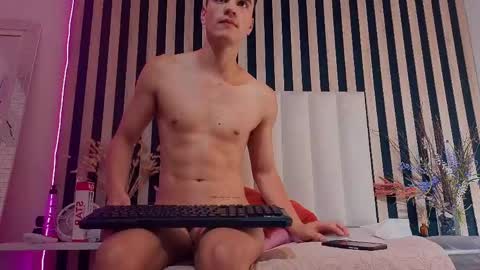 leotease online show from 05-15-26, 11:34