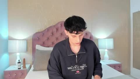 Snapshot of lephystar chatting on 05-08-26, 03:56 LephyStar online show from 05-08-26, 03:56