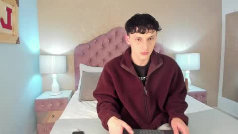Snapshot of lephystar chatting on 05-09-26, 03:45 LephyStar online show from 05-09-26, 03:45