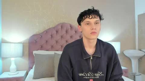 Snapshot of lephystar chatting on 05-24-26, 04:17 LephyStar online show from 05-24-26, 04:17