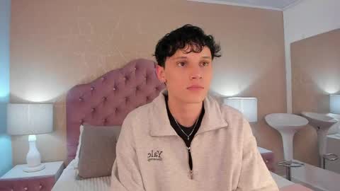 Snapshot of lephystar chatting on 05-27-26, 01:57 LephyStar online show from 05-27-26, 01:57