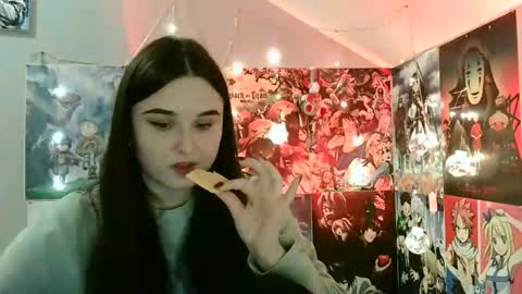 little secret online show from 12-06-24, 07:43