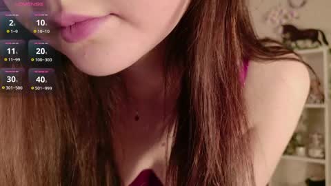 Nicole Moore online show from 04-26-26, 03:10