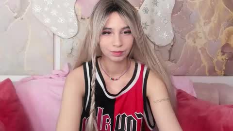 Eveline online show from 01-07-26, 01:19