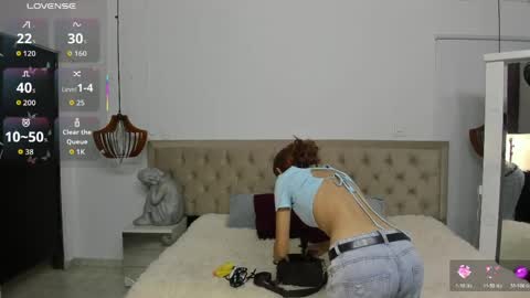 L E S L E Y  AND  D R A K O online show from 05-13-26, 05:21
