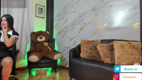 I am here from Monday to Friday from 730 am to 130 pm Colombia time and saturday from 500 am to 1000 am .... Soon Blue page online show from 11-05-25, 10:26