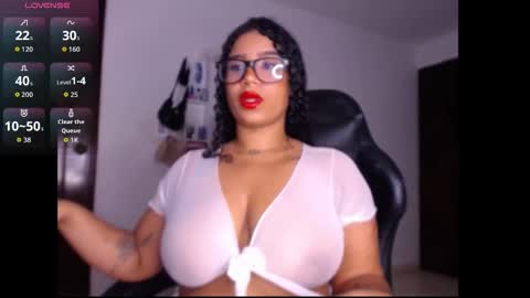 lesly online show from 11-19-25, 01:38