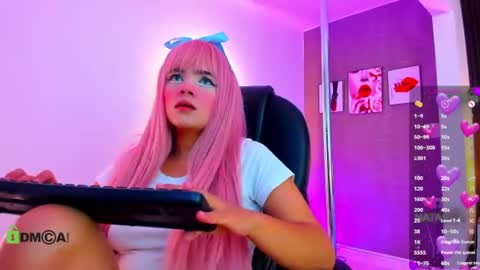 Lesly  online show from 06-30-26, 02:01