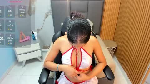   online show from 02-12-26, 01:17