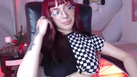 Less  online show from 12-08-24, 03:02