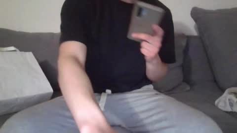 Snapshot of lestaro chatting on 02-23-25, 02:29 neoglo online show from 02-23-25, 02:29