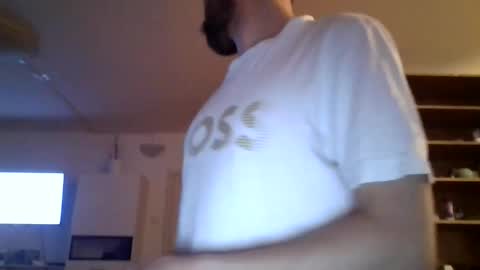 Snapshot of lestaro chatting on 05-09-26, 03:12 neoglo online show from 05-09-26, 03:12
