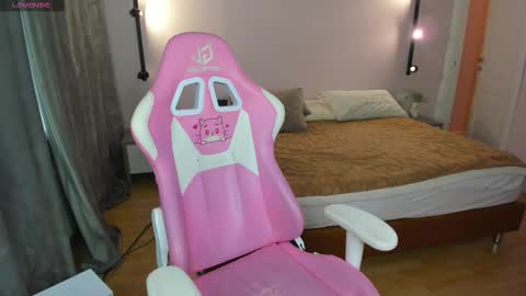 Lesya  online show from 11-09-25, 09:18