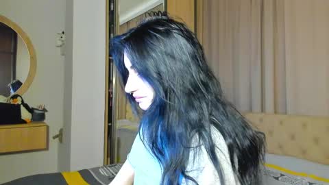 Snapshot of lesyaliss chatting on 05-11-26, 09:34 lesyaliss online show from 05-11-26, 09:34