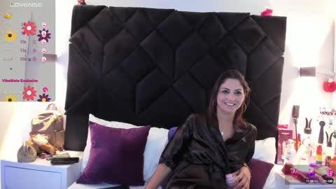 Snapshot of letiziia_sky chatting on 01-30-25, 11:34 letiziia online show from 01-30-25, 11:34