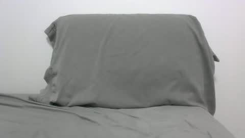 lets_play143 online show from 06-18-26, 06:02