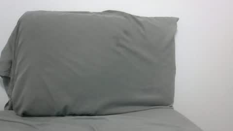 lets_play143 online show from 06-25-26, 06:07