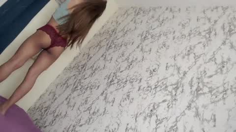 Snapshot of letsplaybaby_ chatting on 02-09-25, 09:16 gene online show from 02-09-25, 09:16