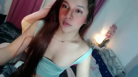 Snapshot of letsplaybaby_ chatting on 03-14-26, 03:12 gene online show from 03-14-26, 03:12