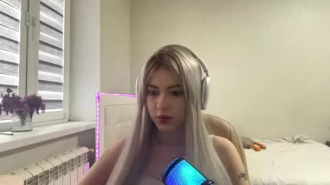 Natalie online show from 05-14-26, 09:27