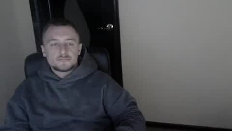 Snapshot of lev1ngston chatting on 12-29-24, 11:40 lev1ngston online show from 12-29-24, 11:40