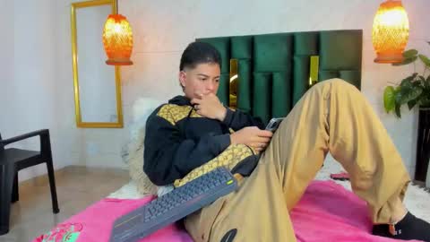 LevySteven online show from 10-25-25, 04:20