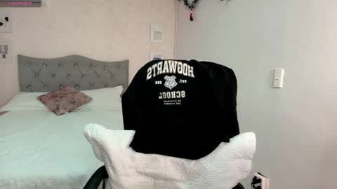 Lexas Room online show from 01-15-26, 03:55