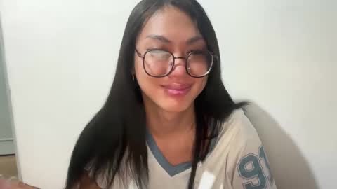 Hev Lexi online show from 12-21-24, 12:16