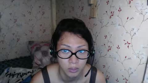 Hev Lexi online show from 04-19-26, 01:32