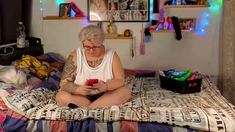 Lexi und Lex online show from 01-12-25, 07:31