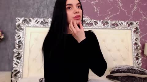 Snapshot of lexi__vicious chatting on 12-30-24, 04:53 lexi__vicious online show from 12-30-24, 04:53
